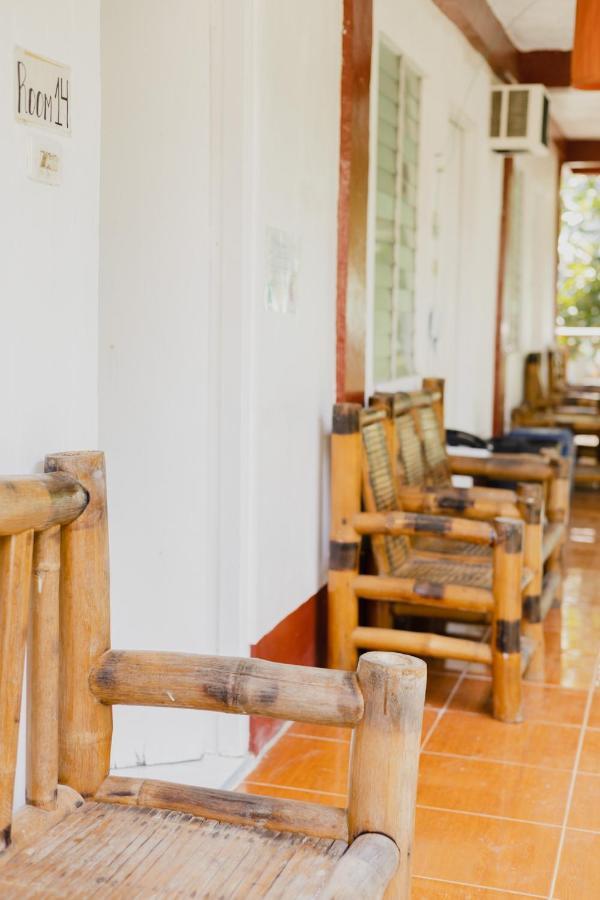 Puerto Galera Hostel ภายนอก รูปภาพ